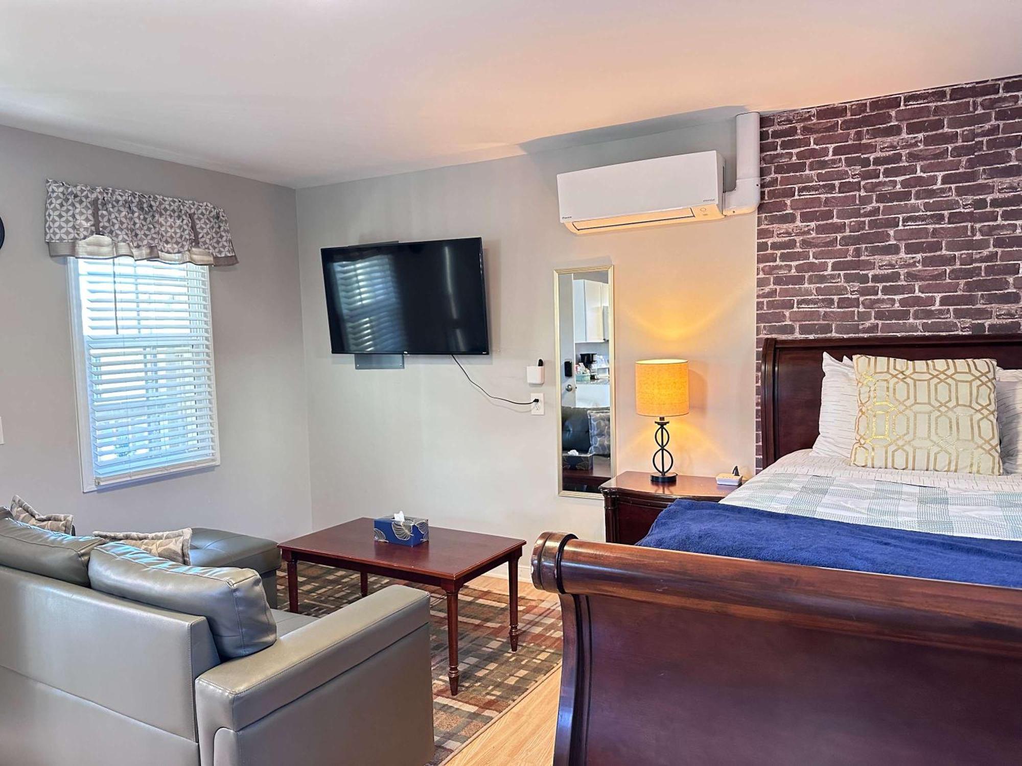 E3 Centrally Located In Carytown Fully Fenced Richmond Exterior foto